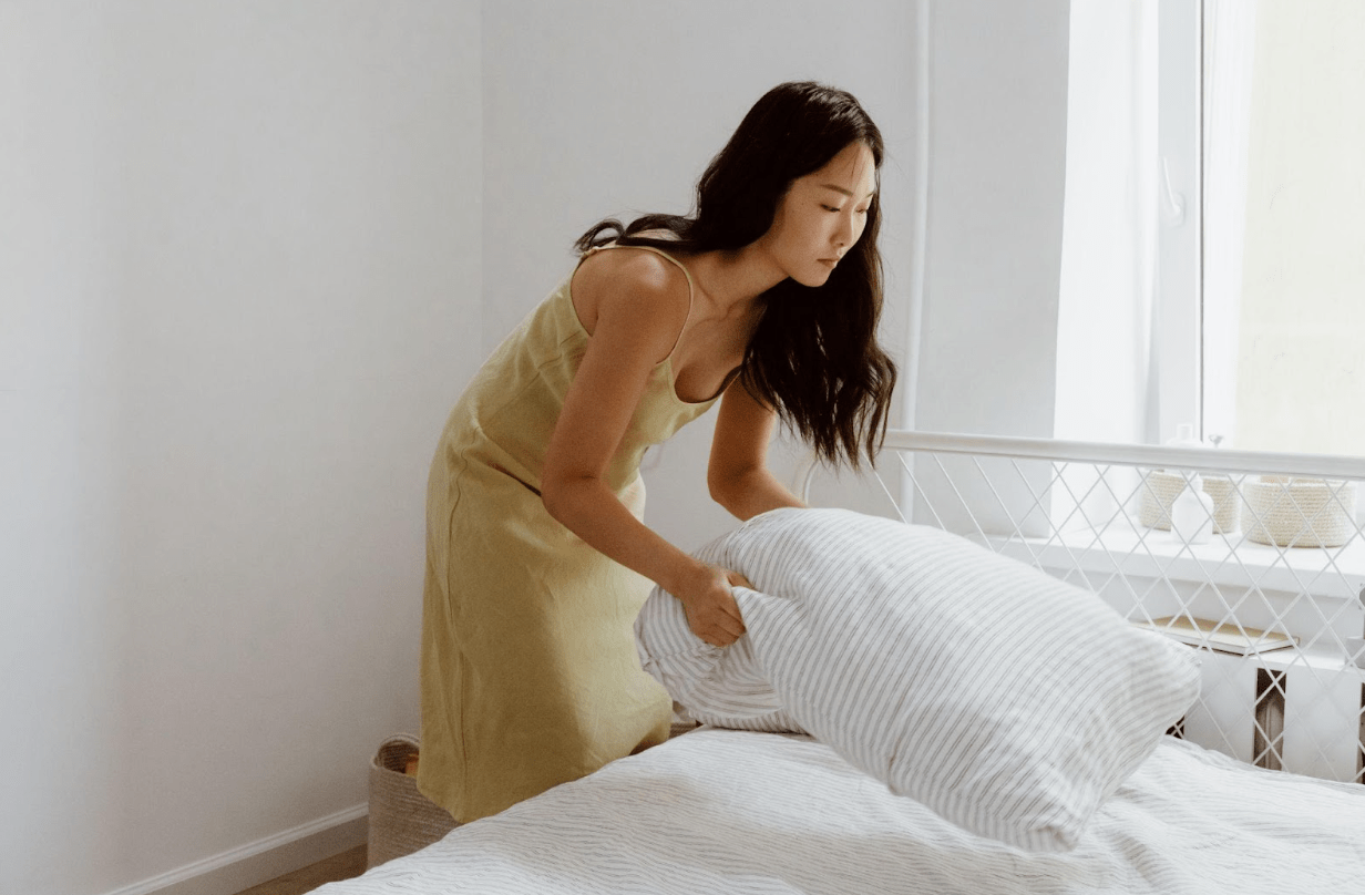 what are the benefits of making your bed every morning